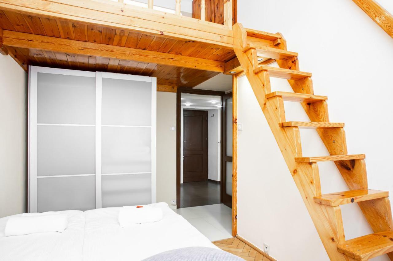 Apartments Warsaw Swietojanska By Noclegi Renters Extérieur photo